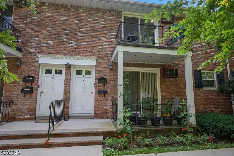 1 bed, 1.0 bath, $2,650 — Photo 3