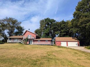 5181 N Hill Point Rd, Cross Plains, WI 53528