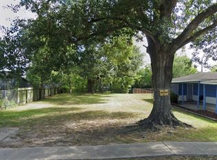 5017 Southwind St, Houston, TX 77033