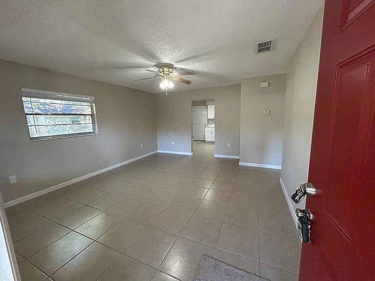 1308 Gilbert Ave #1308 — Photo 11