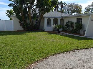 1805 Bay Blvd, Indian Rocks Beach, FL 33785