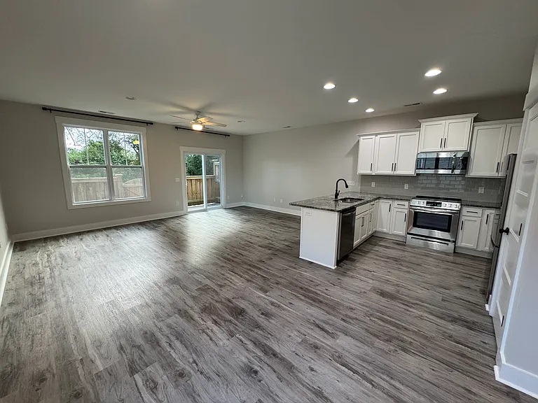 43 Aspen Rd — Photo 9