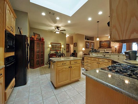 4th image of 1717 Flatwood Dr