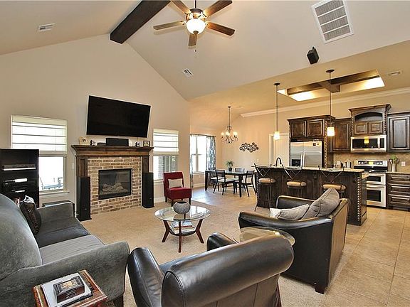 5th image of 4816 Millstone Dr