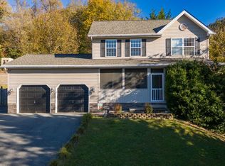 3520 S Mountain Rd, Knoxville, MD 21758