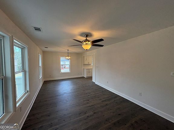 2nd image of 7724 Boulder Dr