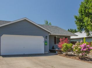 1896 Kent Ln, Eugene, OR 97404