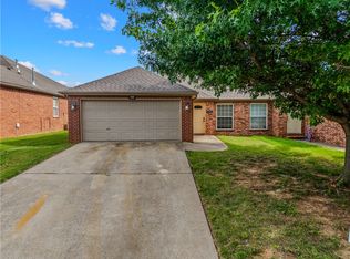 286-288 Copper Oaks Dr, Centerton, AR 72719