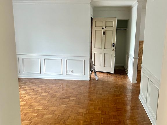 3rd image of 3000 Hillsboro Pike APT 147
