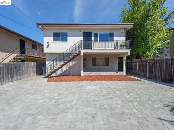 574 63rd St, Oakland, CA 94609