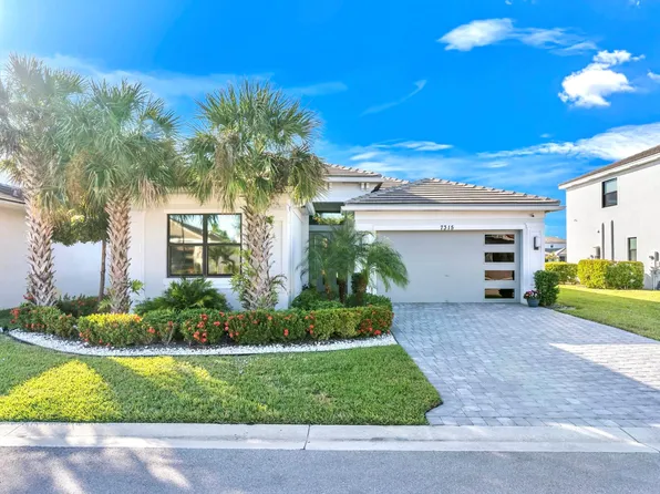 7315 Estero, Lake Worth, FL 33463