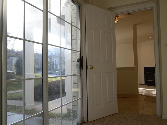5th image of 4123 Hunters Hill Cir