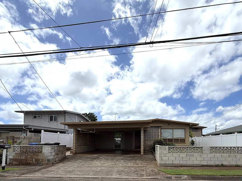 1199 Kaweloka St