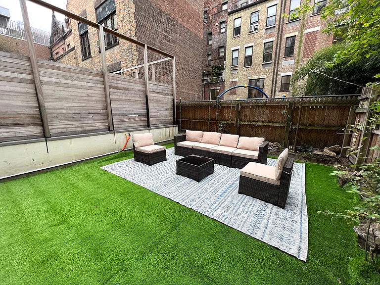 148 W 92nd St #B — Photo 13