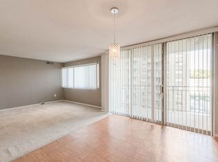 1836 Metzerott Rd APT 609, Hyattsville, MD 20783