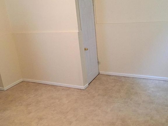 5th image of 2835 Miami St #A