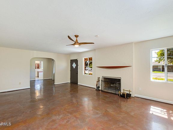 5th image of 232 E MEDLOCK Drive
