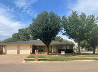 5712 69th St, Lubbock, TX 79424