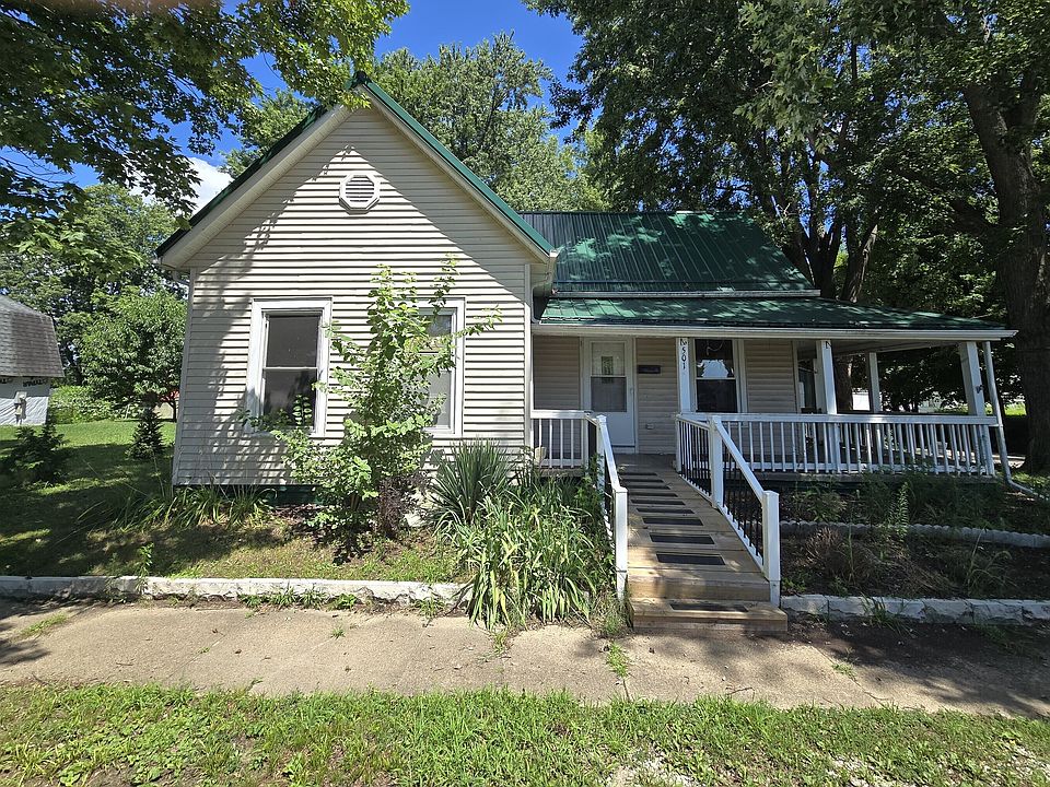 1st image of 501 W Jefferson St