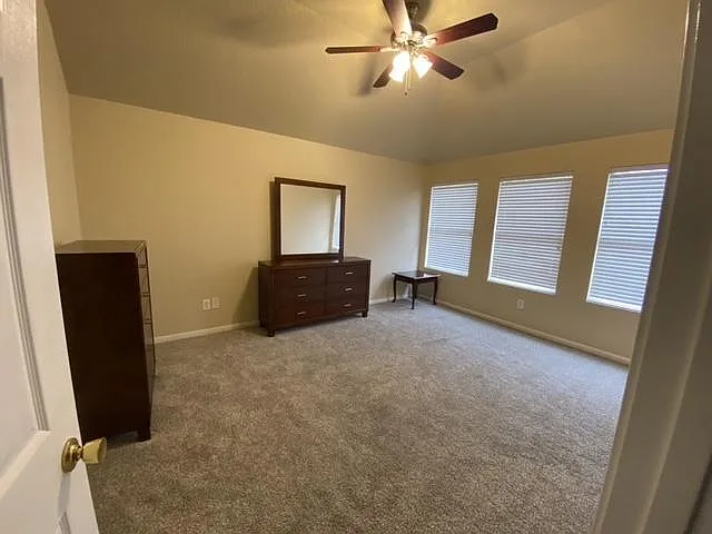 2322 Turnbury Elm Ct — Photo 15