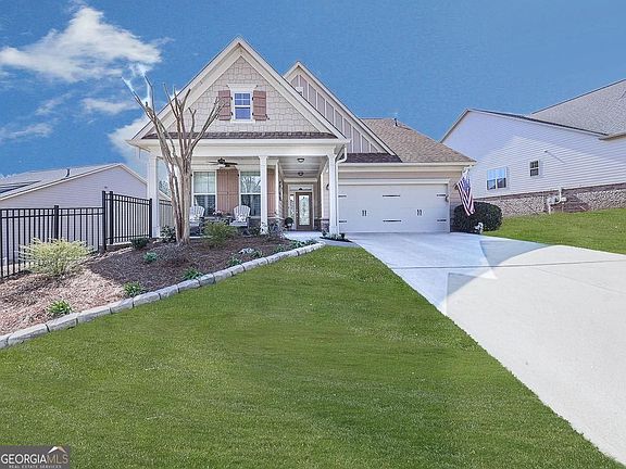 2nd image of 422 Windy Ridge Way