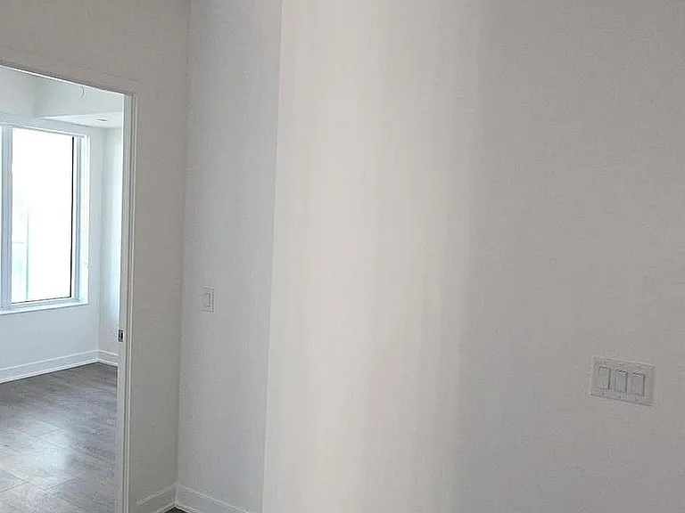195 Redpath Ave #2212 — Photo 12