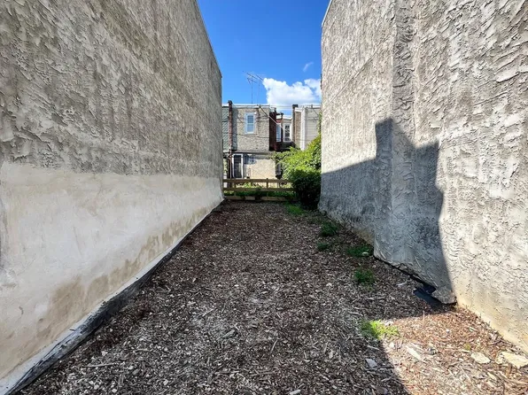 5656 Ardleigh St, Philadelphia, PA 19138