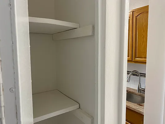 Sold by Diamond Real, Inc. | media 20