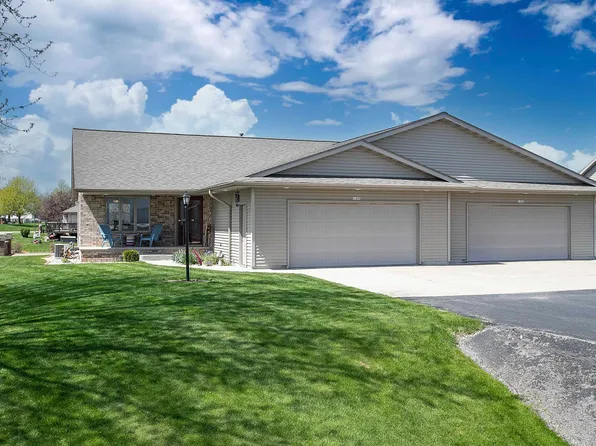 N1833 Reimer Ct, Greenville, WI 54942
