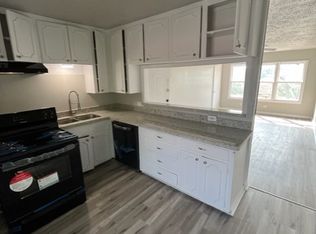 Santa Fe Arms - 27, Corpus Christi, TX 78404