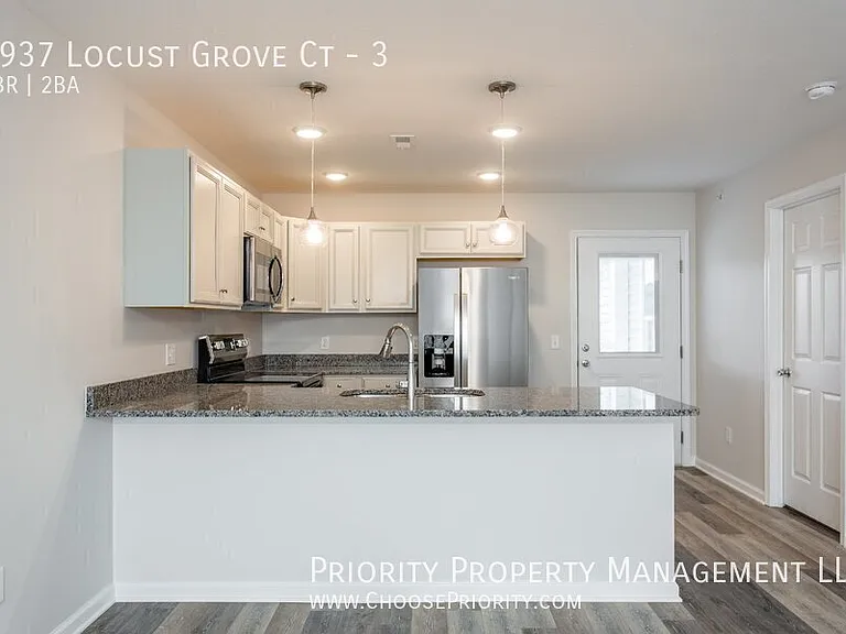 2937 Locust Grove Ct #3 — Photo 4