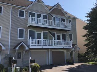 63 Anchor Rode Dr, Manistee, MI 49660