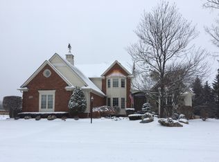 3504 Shakespeare Dr, Troy, MI