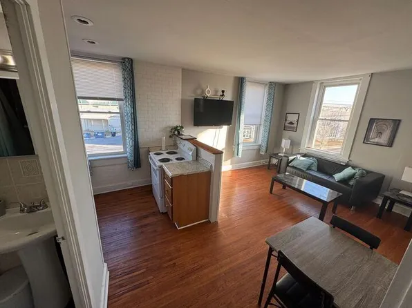 460 E Market St APT 101, Danville, PA 17821