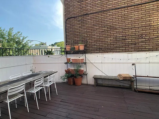 Rented by Brooklyn Ports Realty | media 10
