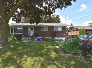 108 Bowman Ave #BASEMENT, Whitby, ON L1N 3T6