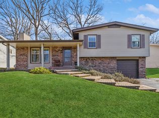 313 Rye Rd, Mundelein, IL 60060