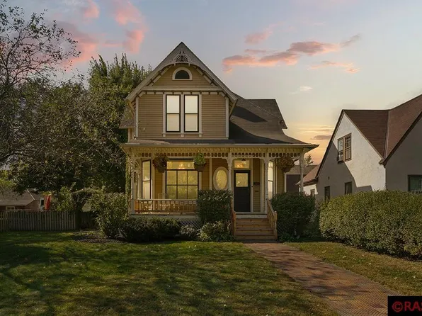 204 S Washington St, New Ulm, MN 56073