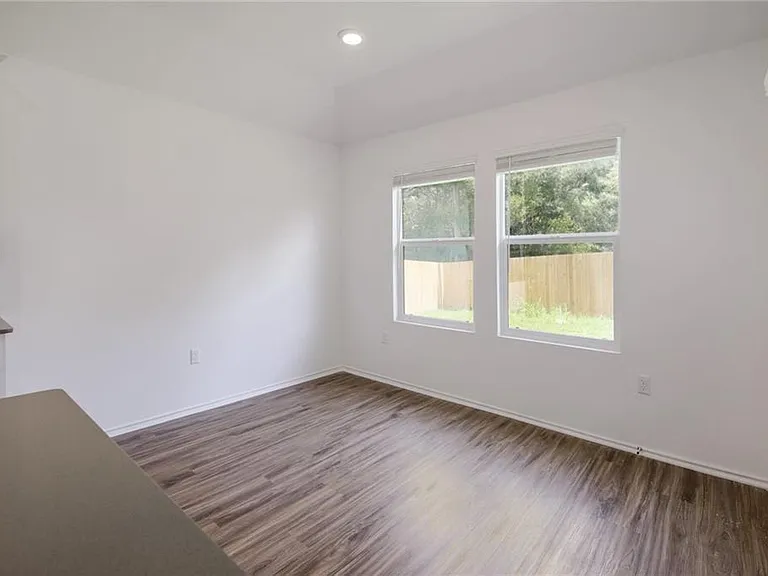 10724 Steinbeck Dr — Photo 10