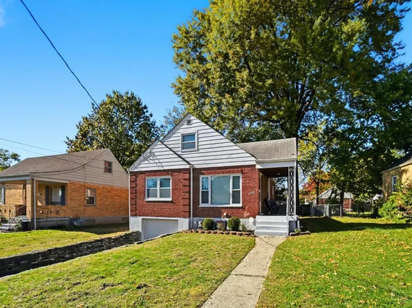 1015 Woodbriar Ln, Cincinnati, OH 45238