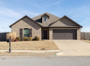 750 Fontana St, Centerton, AR 72719