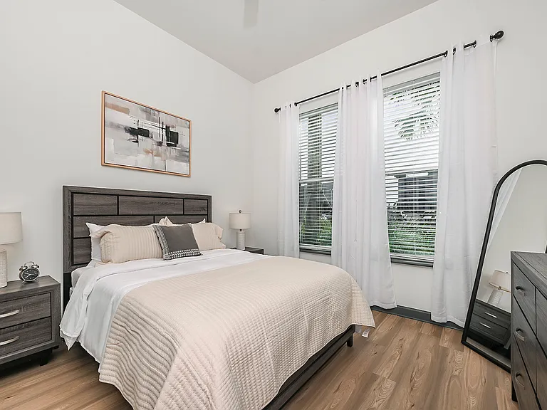 Apollo Apartments — Photo 14