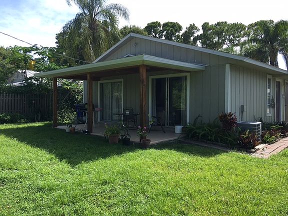 Backyard covered Patio/porch