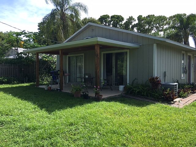 Backyard covered Patio/porch