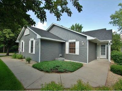 9330 Nantwick Ln, Minneapolis, MN, 55443