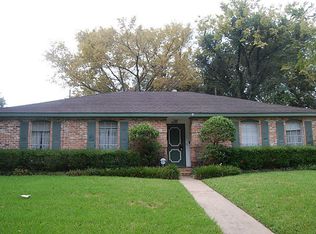 8335 Sharpcrest St, Houston, TX 77036