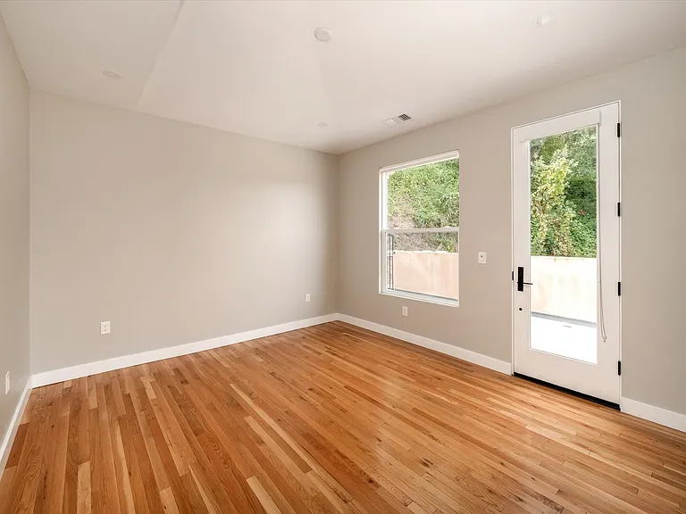 Chino St — Photo 26