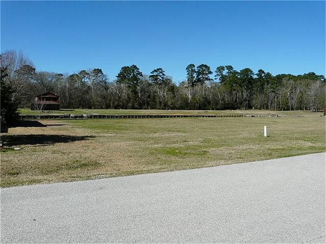 1st image of 155 Wildwood Lake Dr