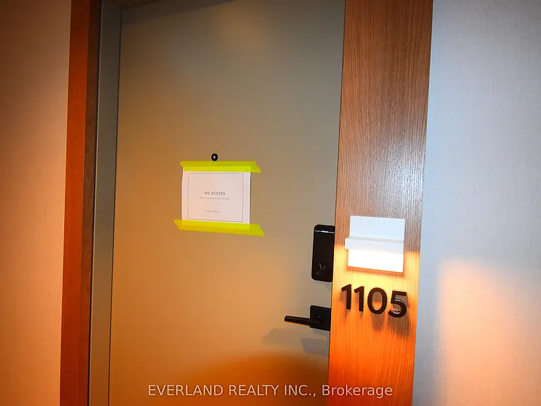 1185 Dupont St #1105 — Photo 7