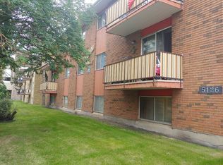 5126 43rd St #102, Red Deer, AB T4N1C5
